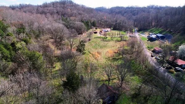 126 CARPENTER RD, Dellrose, TN 38453