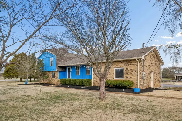 609 Windmere Dr, Lebanon, TN 37090