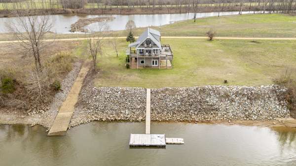 1458 Scenic Ln, Bath Springs, TN 38311