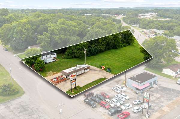 200 W 3rd St, Columbia, TN 38401