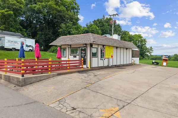 200 W 3rd St, Columbia, TN 38401