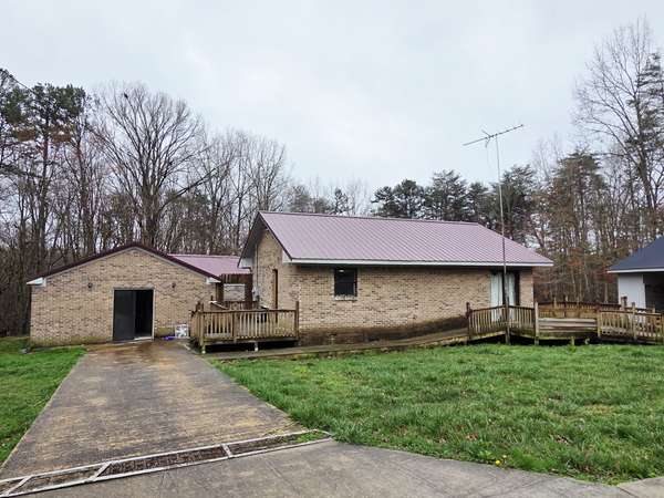 470 Caldwell Rd, Coalmont, TN 37313