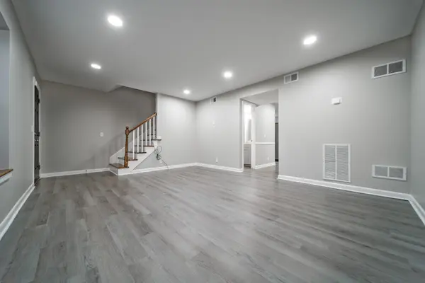 5510 Country Dr #12, Nashville, TN 37211