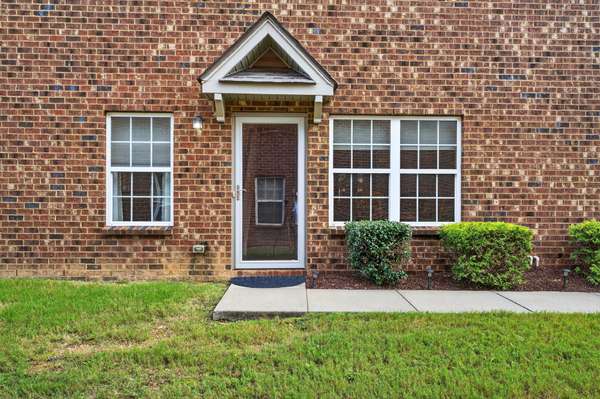 1309 Crown Point Pl, Nashville, TN 37211
