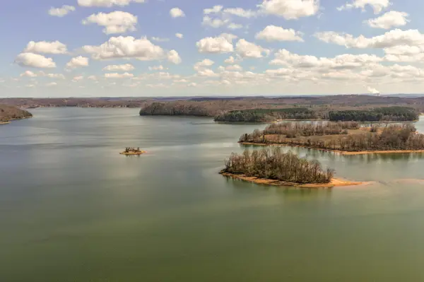 1235 New Lake Road #Unit 5, Spring City, TN 37381