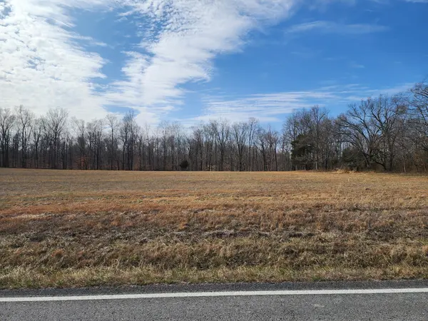 1 Fredonia Rd, Manchester, TN 37355