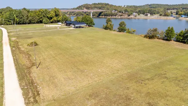 0 DANCING EAGLE LN, Clifton, TN 38425
