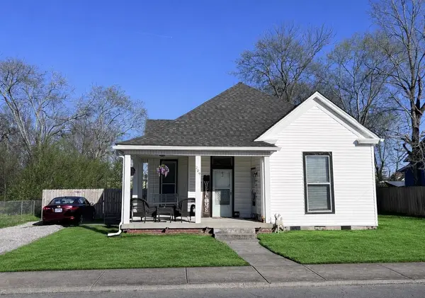 209 S Greenwood St, Lebanon, TN 37087