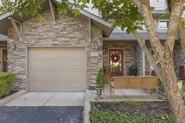 320 Old Hickory Blvd #2206, Nashville, TN 37221