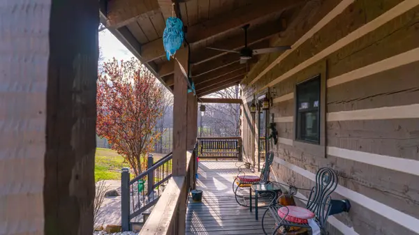 102 Highwater Rd, Waverly, TN 37185