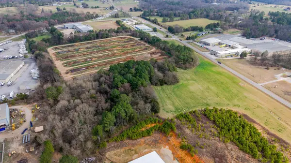 8690 Alabama Highway, Ringgold, GA 30736