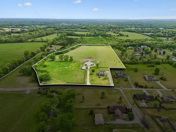 2575 Mount Vernon Rd, Chapel Hill, TN 37034