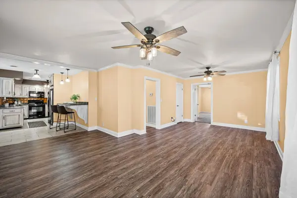 1716 Merritt Dr, Clarksville, TN 37043