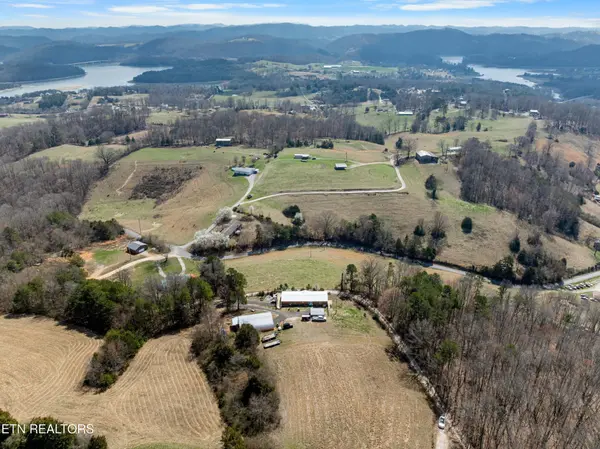 164 Green Lane, Sharps Chapel, TN 37866