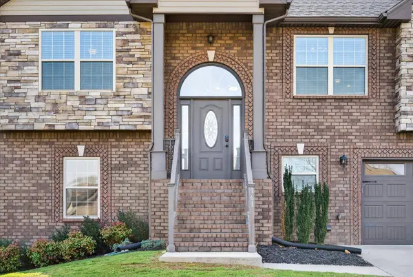 161 Roanoke Station Cir, Clarksville, TN 37043