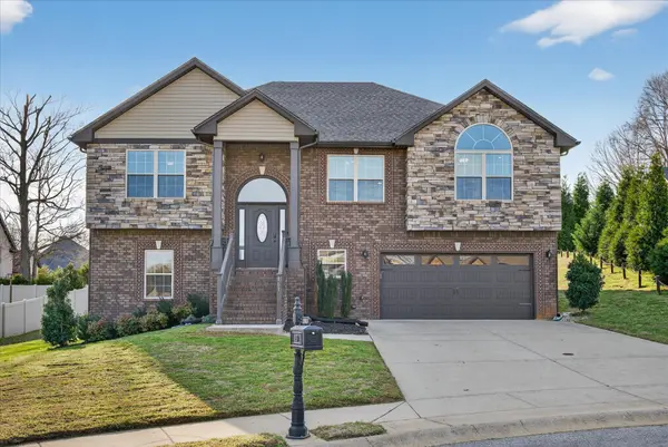 161 Roanoke Station Cir, Clarksville, TN 37043