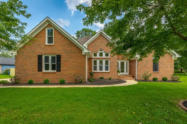 1618 Gunston Hall Road, Hixson, TN 37343