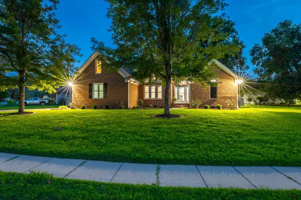 1618 Gunston Hall Road, Hixson, TN 37343