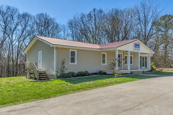 5652 Highway 100, Lyles, TN 37098