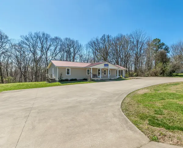 5652 Highway 100, Lyles, TN 37098