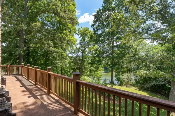 142 Rayahs Way, Quebeck, TN 38579