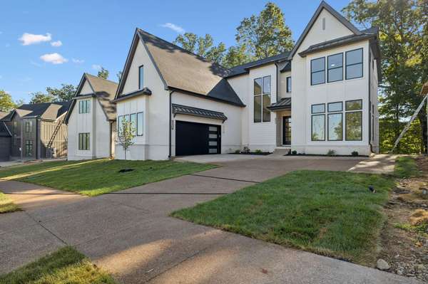 775 Summit Oaks Ct, Nashville, TN 37221