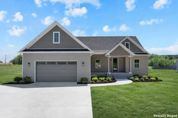 8246 AEDC RD, Estill Springs, TN 37330