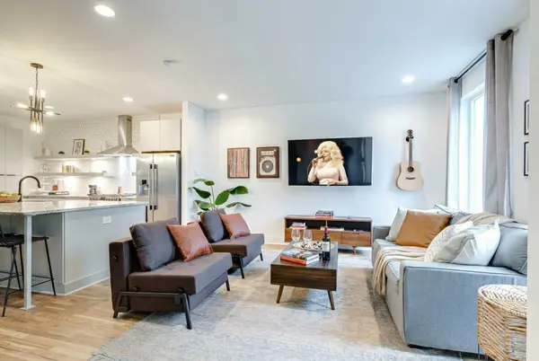 2809 Delaware Ave #W #202, Nashville, TN 37209