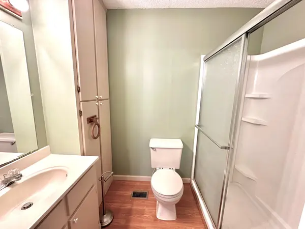 115 S Oak Dr, Collinwood, TN 38450