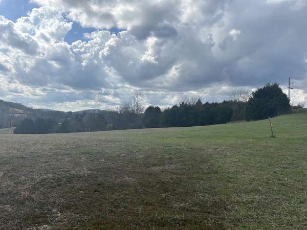 6 Dimple Crest Drive, Liberty, TN 37095