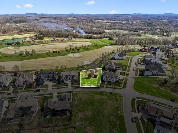 7305 Harlow Dr, College Grove, TN 37046