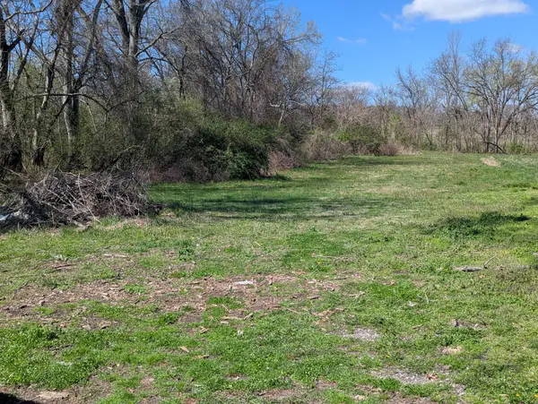 225 Broadway, Hartsville, TN 37074