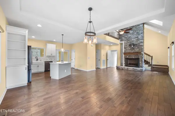 7765 Beals Chapel Rd, Lenoir City, TN 37772