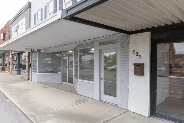 221 W Main St, Woodbury, TN 37190