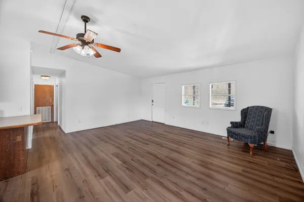 220 Pierce Ln, Monterey, TN 38574