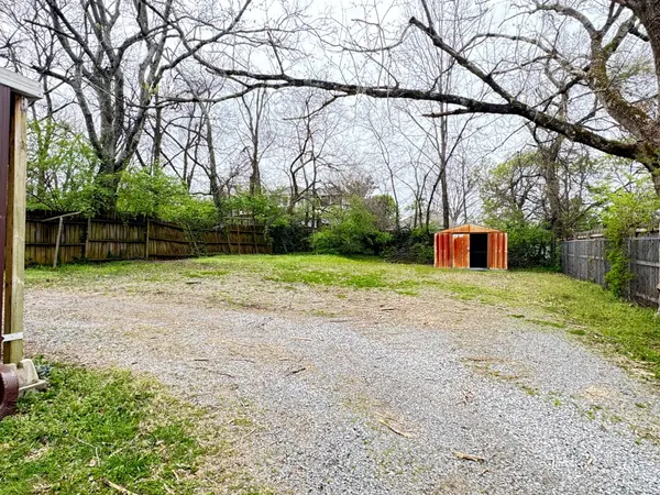 2910 Morningside Dr, Nashville, TN 37207