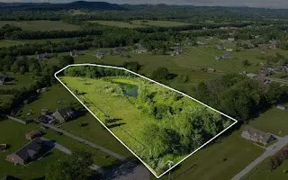 1024 Peak Dr, Castalian Springs, TN 37031
