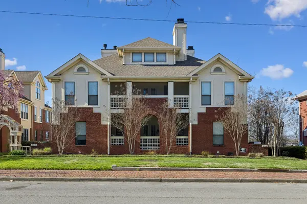 939 Russell St #16, Nashville, TN 37206
