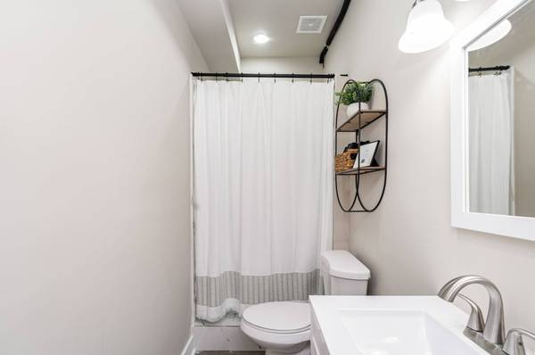 513 3rd Ave #S, Nashville, TN 37210