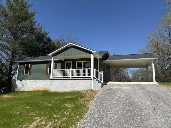 44 Blue Lake Rd, Mcminnville, TN 37110