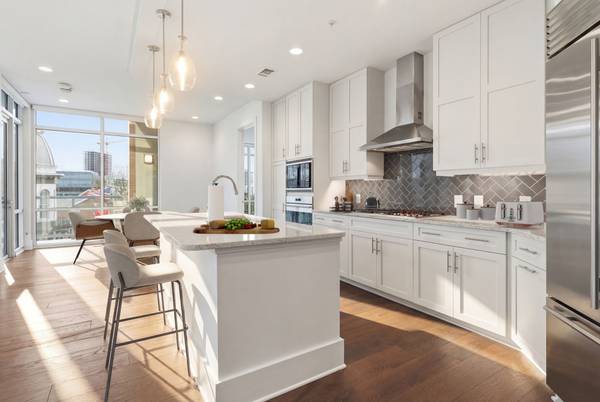 20 Rutledge St #310, Nashville, TN 37210