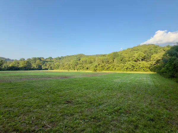 3780 Hurricane Creek Rd, Woodbury, TN 37190