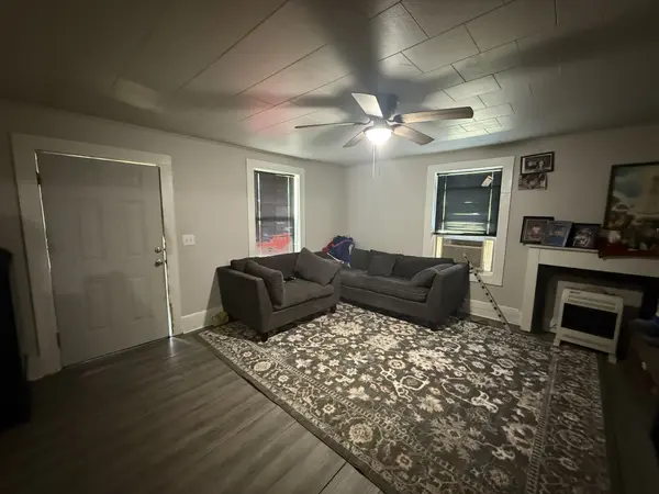 244 E Cedar St, Shelbyville, TN 37160