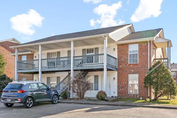 1891 Waters Edge Dr #H, Clarksville, TN 37043