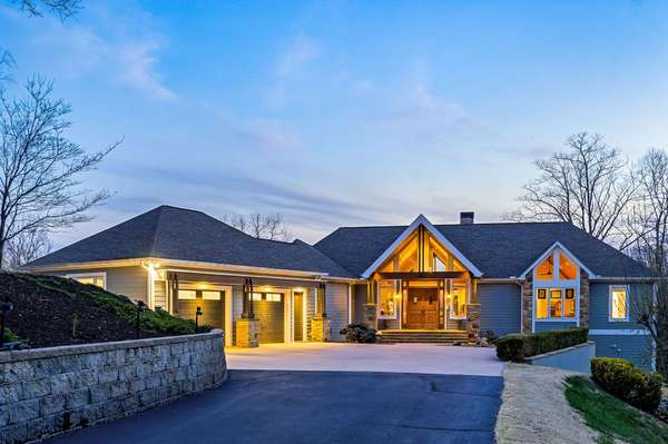 659 Harbour Greens Pl, Sparta, TN 38583