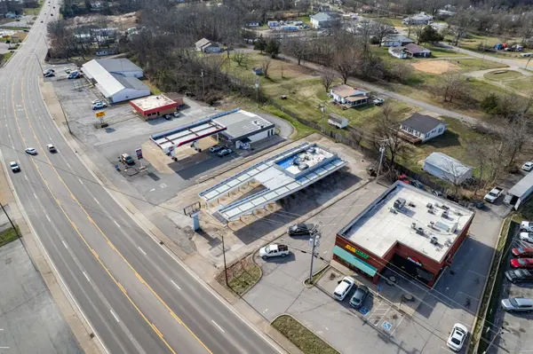 435 E Main St, Hohenwald, TN 38462