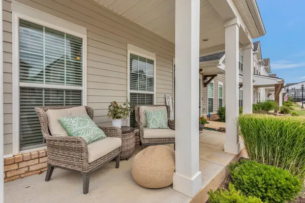 2563 Napa Valley Way, Columbia, TN 38401