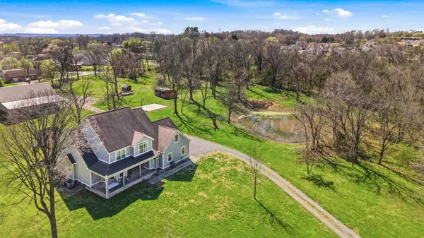 126 Laurelwood Dr, Shelbyville, TN 37160