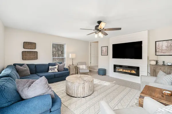 1337 Lakeside Dr, Smithville, TN 37166
