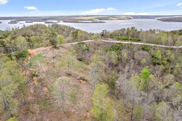 0 Float Dr, Waverly, TN 37185